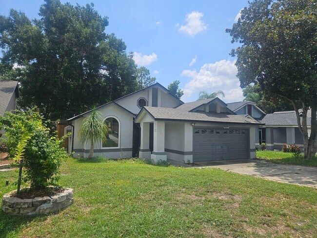 Foto del edificio - 7627 Redwood Country Rd