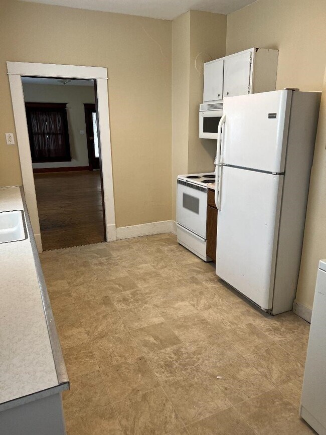 2921 Avenue L Unit 1, Fort Madison, IA 52627 2921 Avenue L Fort