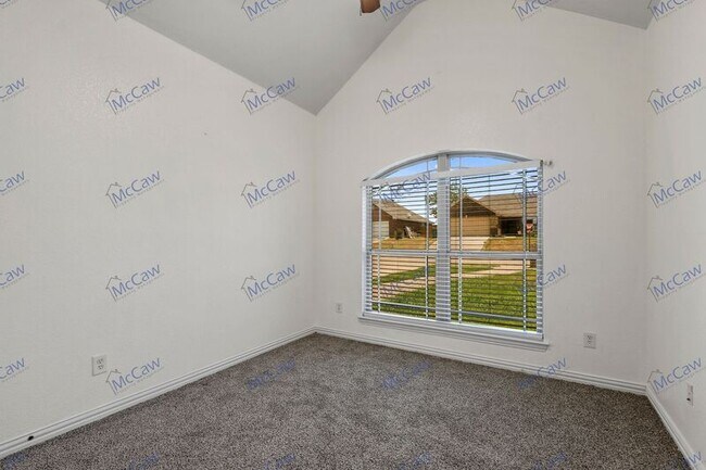 Foto del edificio - 124 Chambers Creek Cir