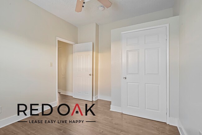 Foto del edificio - Wonderful, Bright Three Bedroom with a Spa...