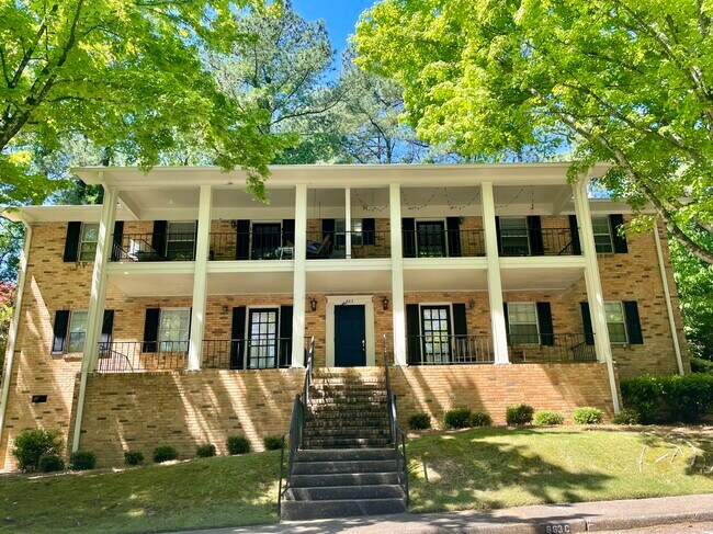 Building Photo - 863 Vestavia Villa Court