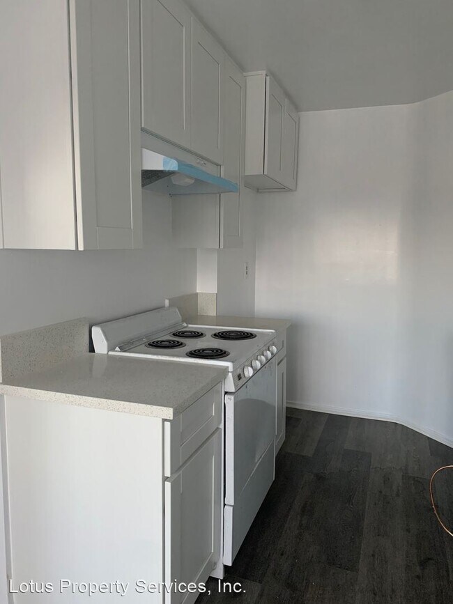 Foto del edificio - 112 E Alhambra Rd