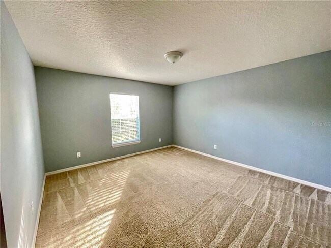 Building Photo - 377 Sierra Mike Blvd