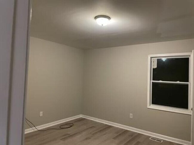 Foto del edificio - 1339 Marne Ave