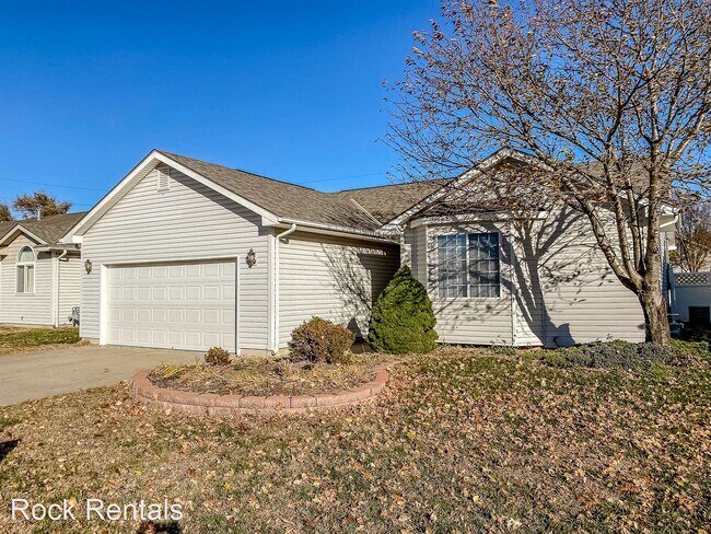 Building Photo - 3 br, 2 bath House - 3400 Amanda