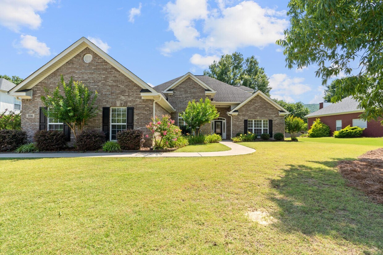 Primary Photo - 3116 Tenker Creek Ln SE