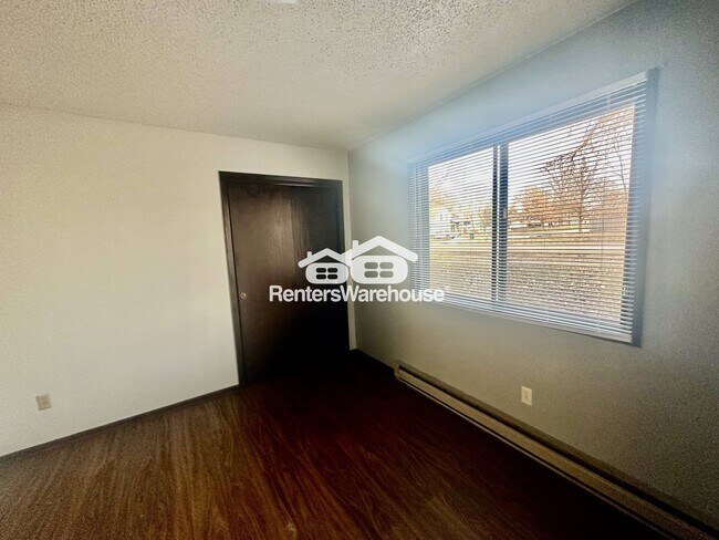 Foto del edificio - 206 N Madison St