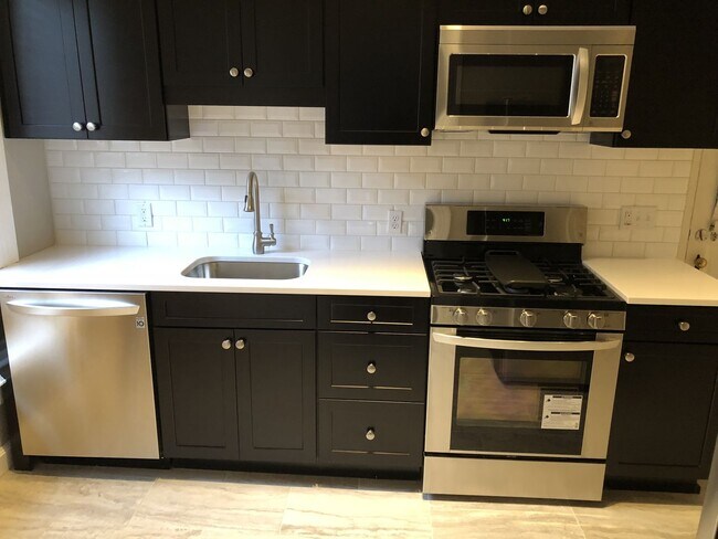 Foto del edificio - W King Ave 101-101.5 MLR