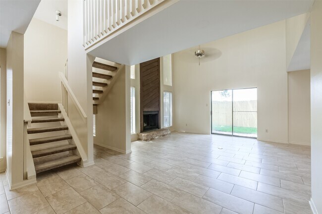 Foto del edificio - 514 Shady Dale Dr