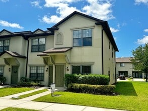 Building Photo - 665 Drake Bay Terrace
