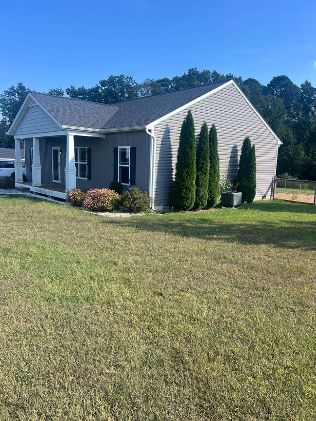 Building Photo - 90 Hickory Ridge Cir
