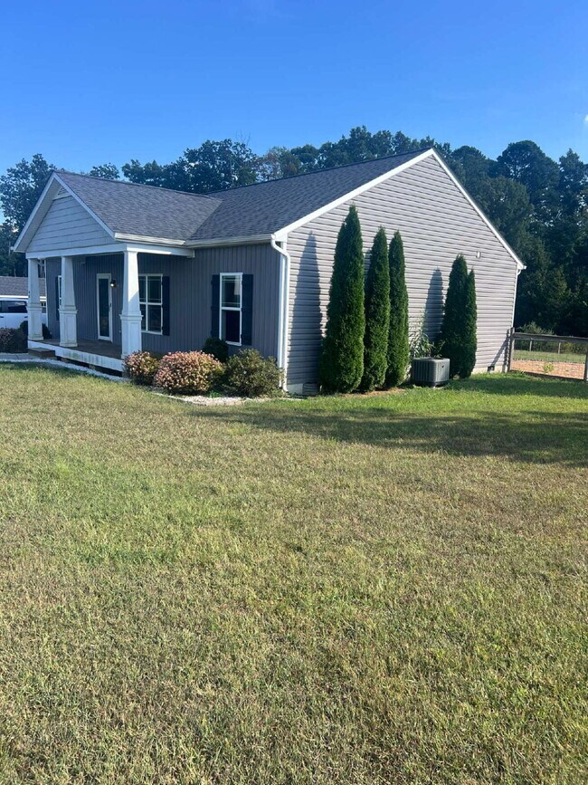 Foto del edificio - 90 Hickory Ridge Cir