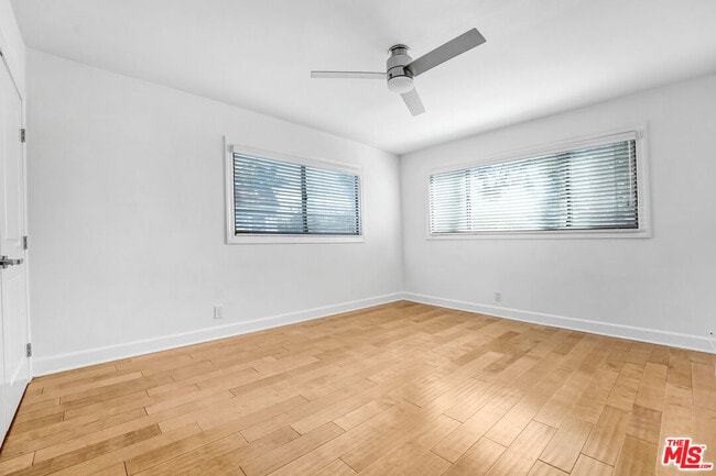 Building Photo - 2812 Anchor Ave