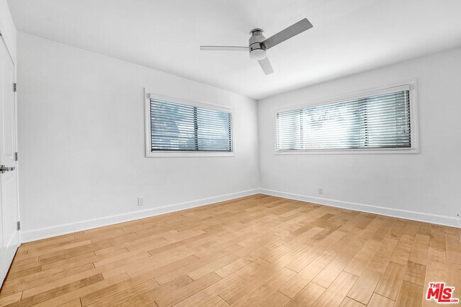 Foto del edificio - 2812 Anchor Ave