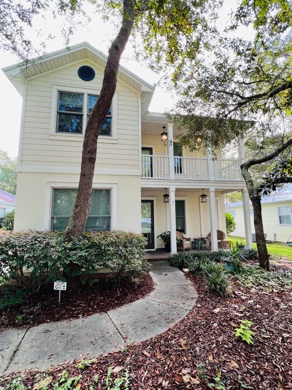 Building Photo - 380 Clareon Dr