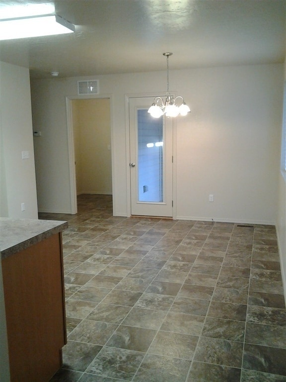 Building Photo - 9939 W Rustica St