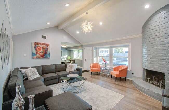 Foto del edificio - 10606 Kirkwren Dr