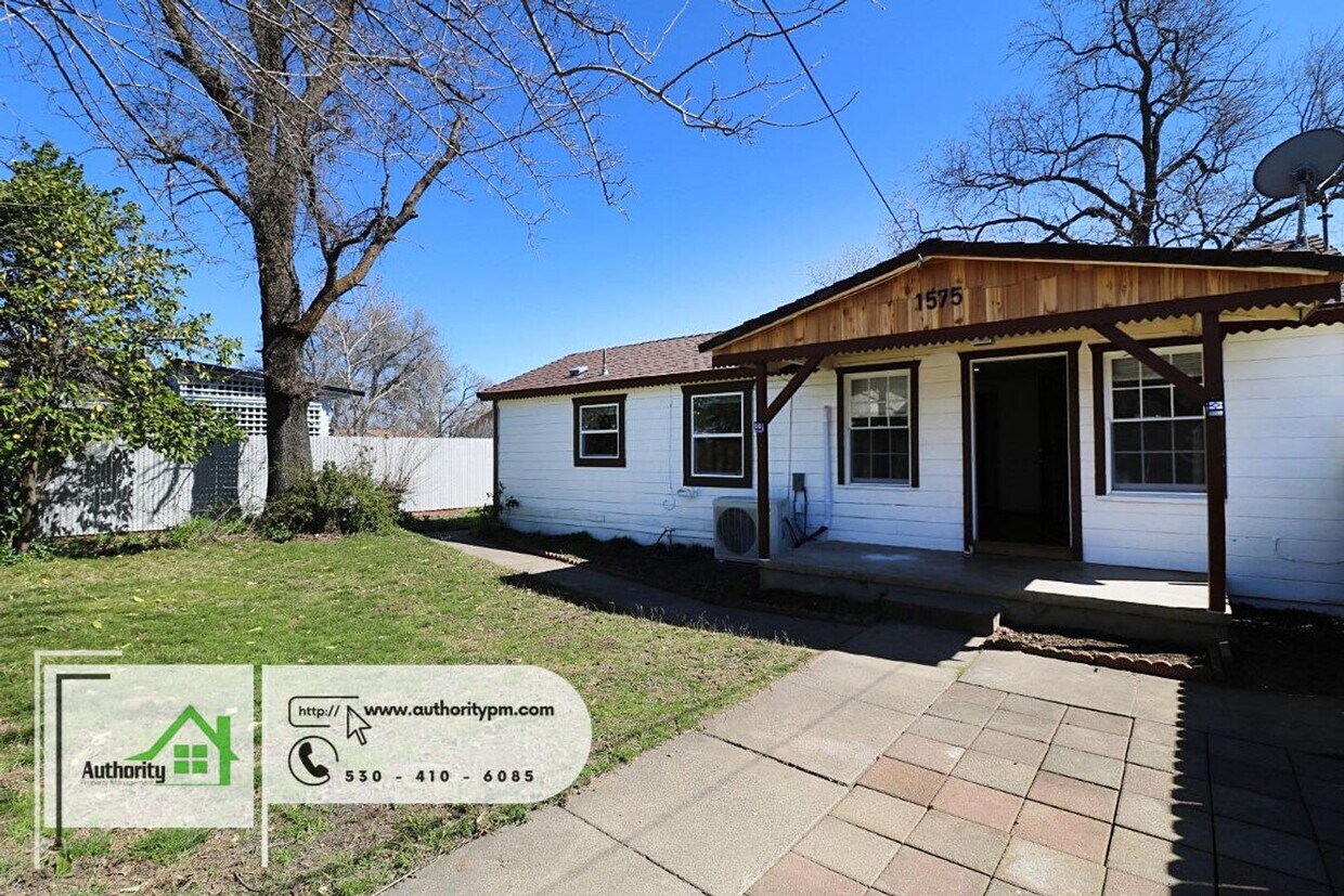 1575 First St- Fresh Paint with other upd... - 1575 First St-  Fresh Paint with other upd...
