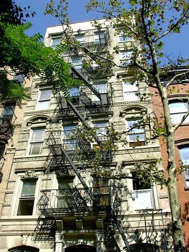 77 Perry St, New York, NY 10014 Condo for Rent in New York, NY