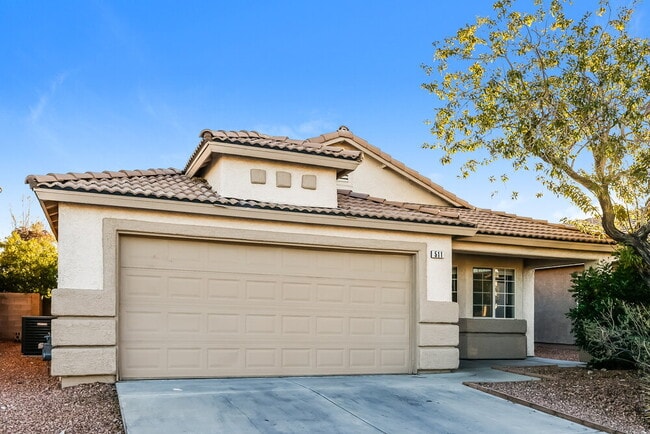 Building Photo - 511 Shallow Mist Ct