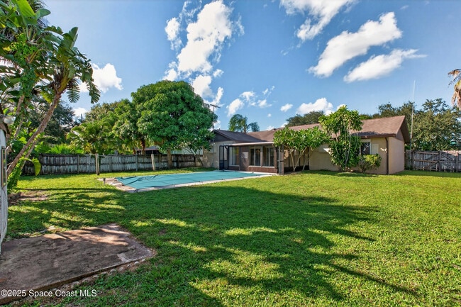 Foto del edificio - 458 Freeman Rd NW