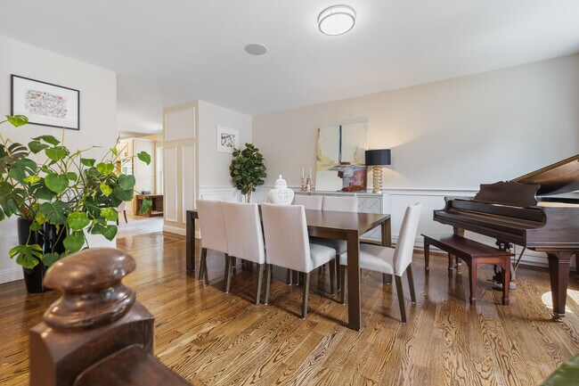 Foto del edificio - 9 Washington Ave