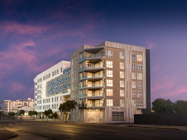 Building Photo - The Parker