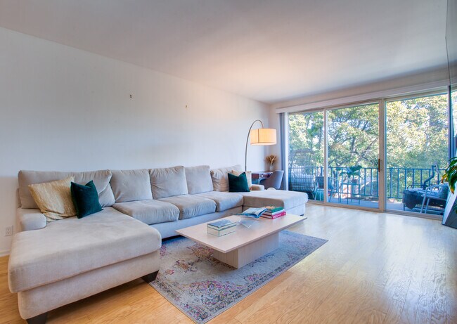 Foto del edificio - 900 Euclid St