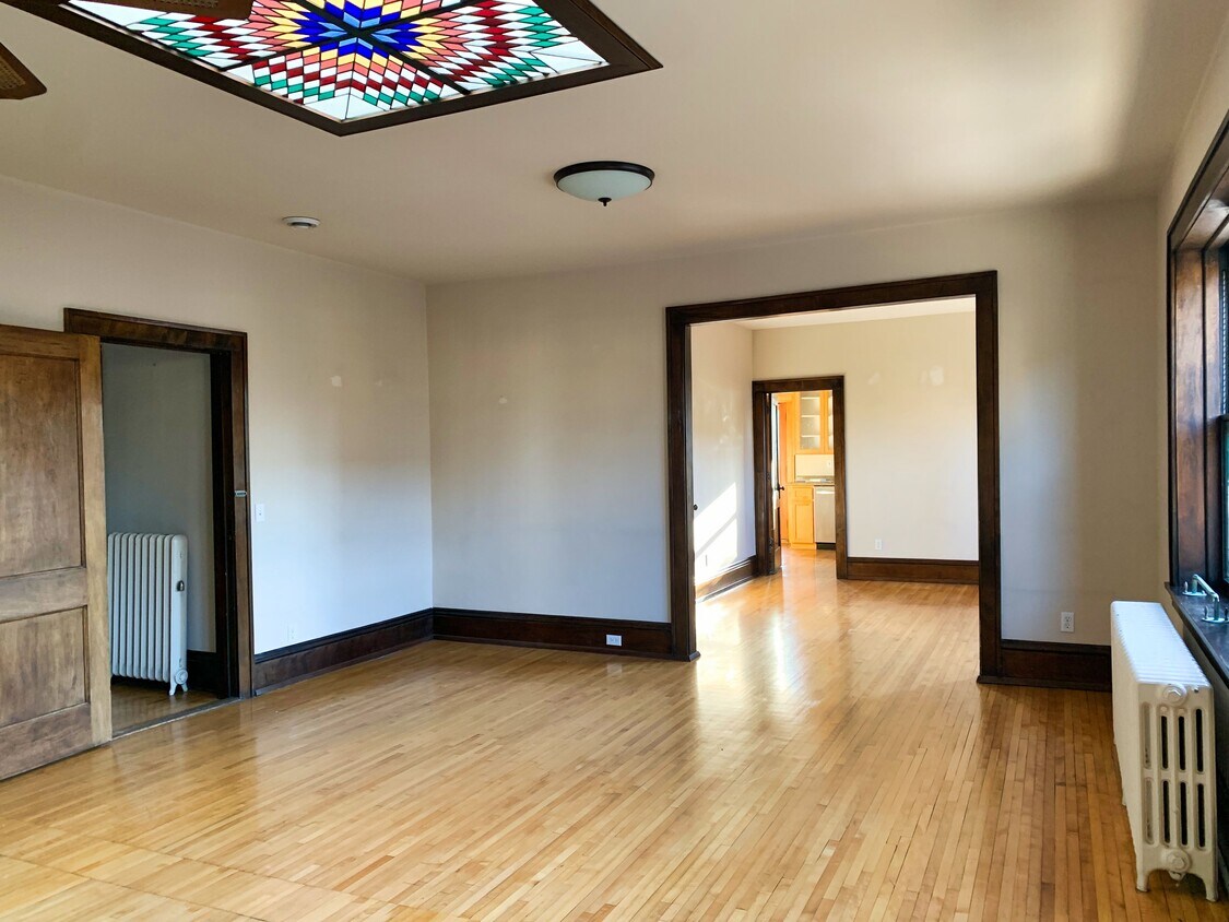 Living Room Stained Glass Skylight - 1228 2nd Street NE