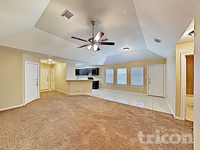 Building Photo - 12926 Abalone Way