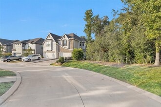 Building Photo - 579 Longleaf Pine Dr