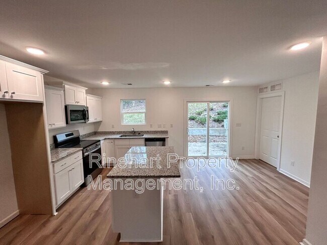 Building Photo - 1625 University Park Dr