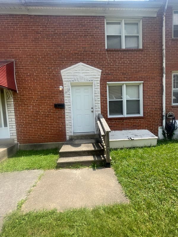 Building Photo - 1036 Tunbridge Rd