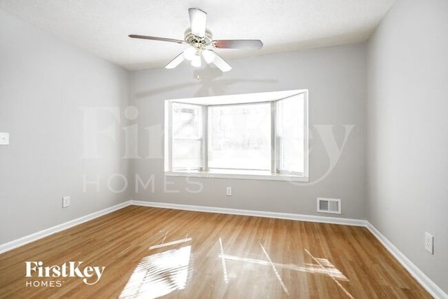 Building Photo - 334 Spring Ridge Dr