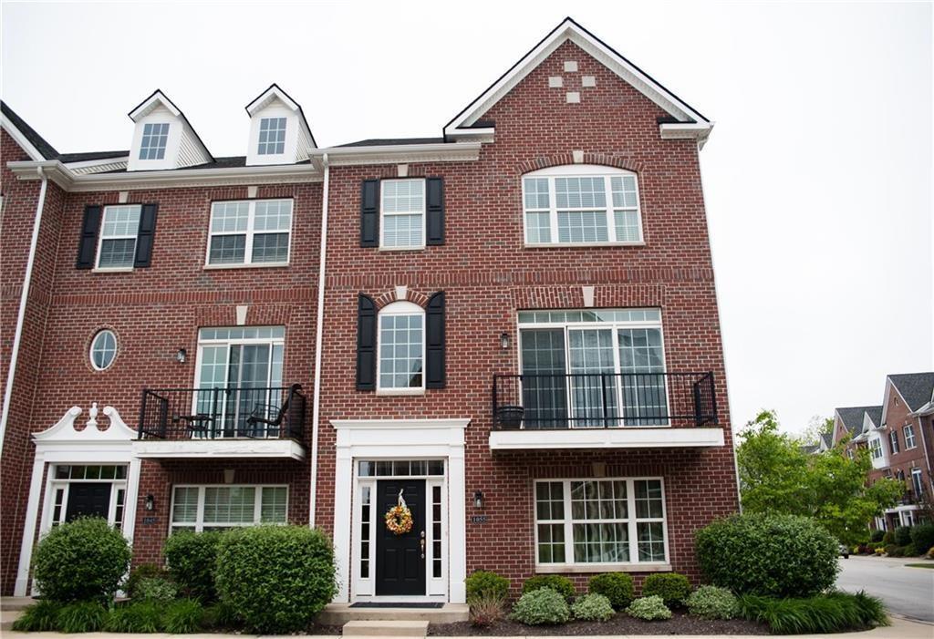 Foto principal - 1055 2nd Ave NW
