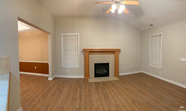 Building Photo - 5229 Carson Dr