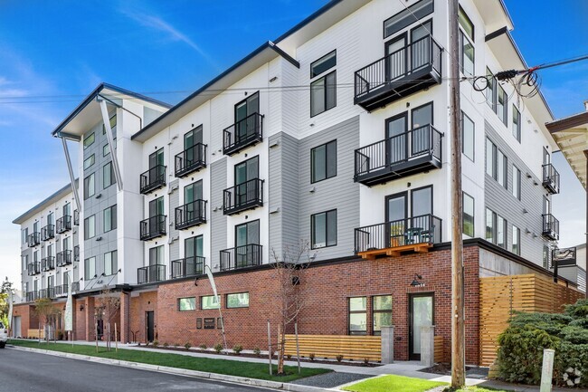 Building Photo - Luxurious Studios with Rooftop Deck and Se...