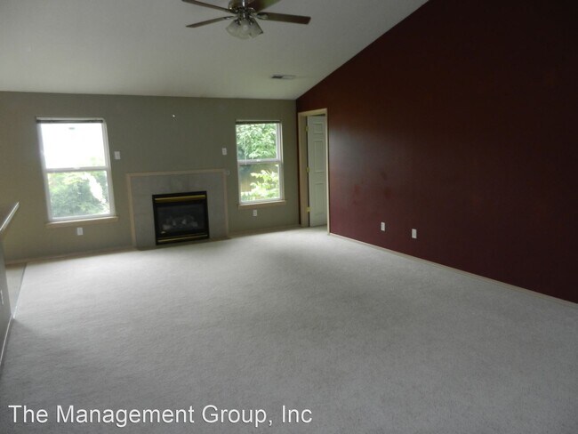 Building Photo - 3 br, 2 bath House - 400 SE 169th Avenue