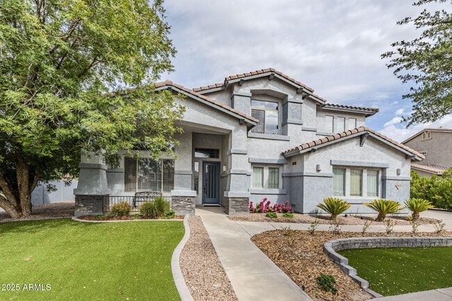 Building Photo - 18630 E Pine Valley Dr