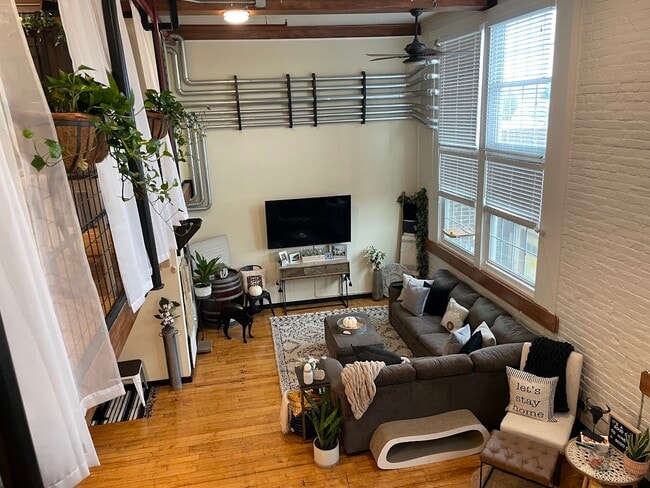 Building Photo - Rittersville Lofts