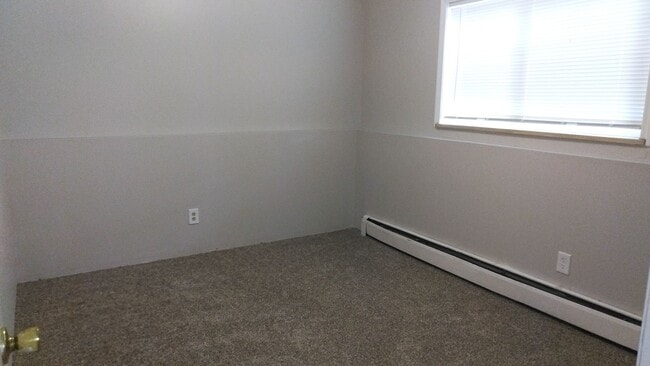 Building Photo - Peaceful 1- & 2-Bedroom Homes Surrounded b...