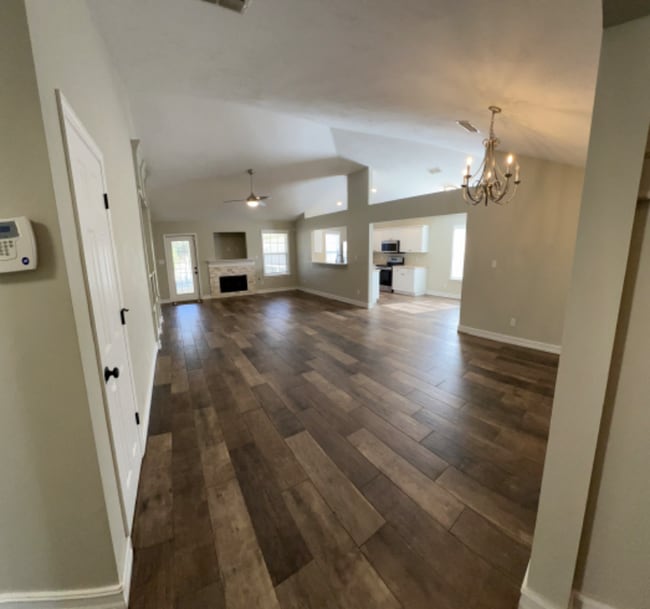 Photo - 8392 Ivy Brook Ln House