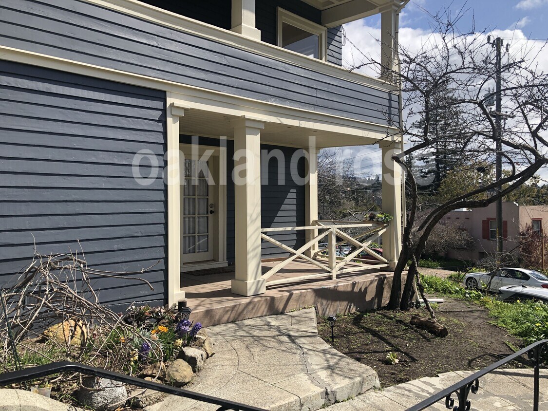 Foto principal - 322 Howard Ave