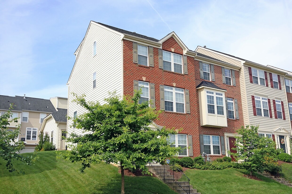 Primary Photo - End-unit Pavilions at Pantops Townhome