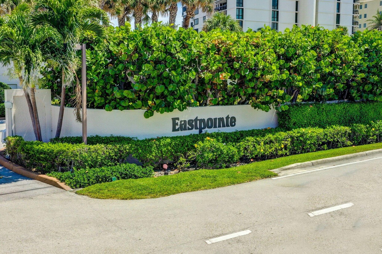 Primary Photo - 5380 N Ocean Dr