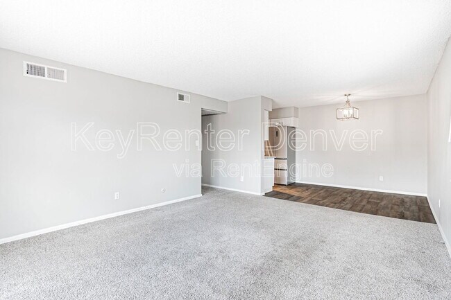 Foto del edificio - 7755 E Quincy Ave