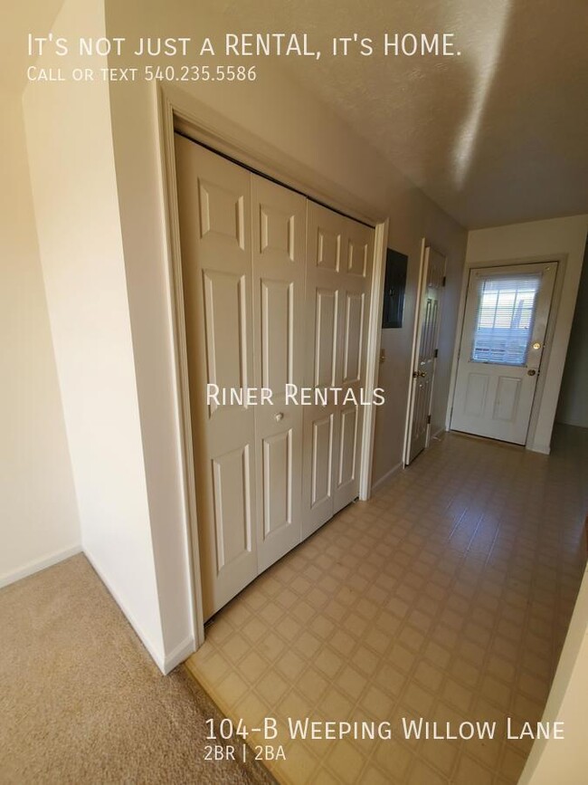 Foto del edificio - 104 Weeping Willow Ln