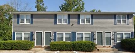 Building Photo - 301-307 Granada Dr