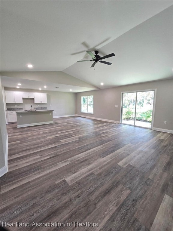 Building Photo - 6100 Aquavista Dr