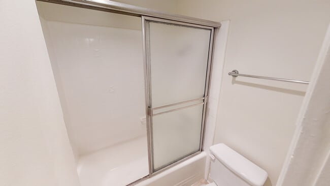 Bathroom - Burton Plaza